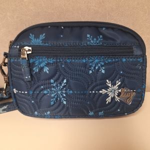 Small Lug Brand New without tages Never Used.